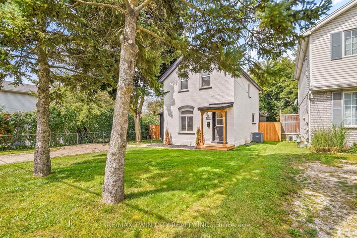 Property Photo:  150 Stanley Street  ON N3S 6N3 