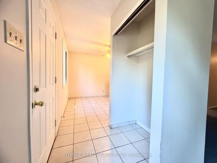 Property Photo: 202 Muriel Crescent ON N6E 2K6