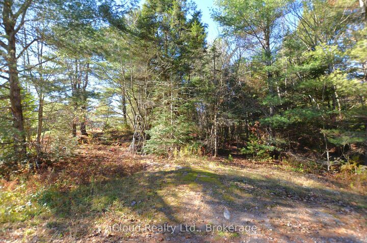 2 Parker Bay Road — photo 1