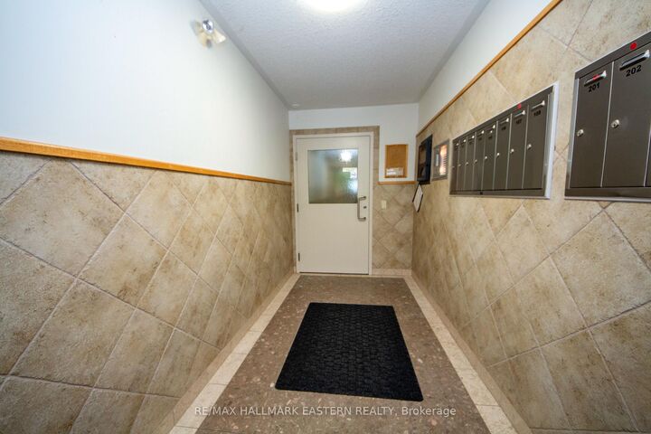Property Photo:  878 Armour Road 202  ON K9H 2A6 