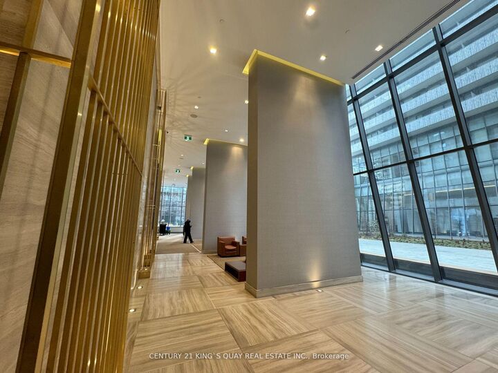 Property Photo:  50 Charles Street E 3212  ON M4Y 1T1 
