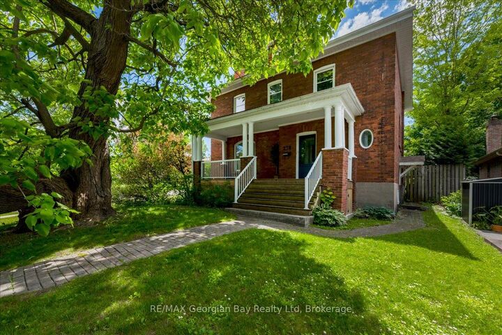 Property Photo: 238 Sixth Street ON L4R 3Y1