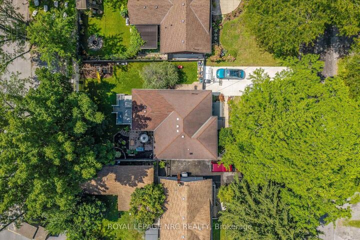 Property Photo:  5 Goldsmith Avenue  ON L2M 2V7 