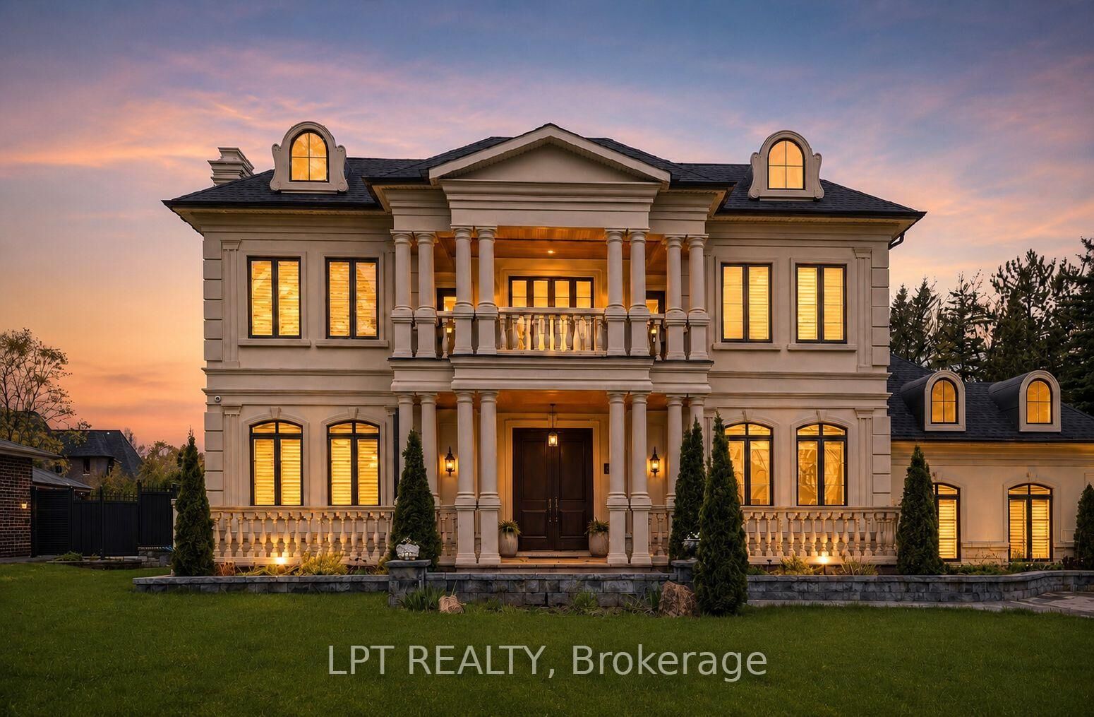 Property Photo: 256 Patricia Drive ON L7B 1H3