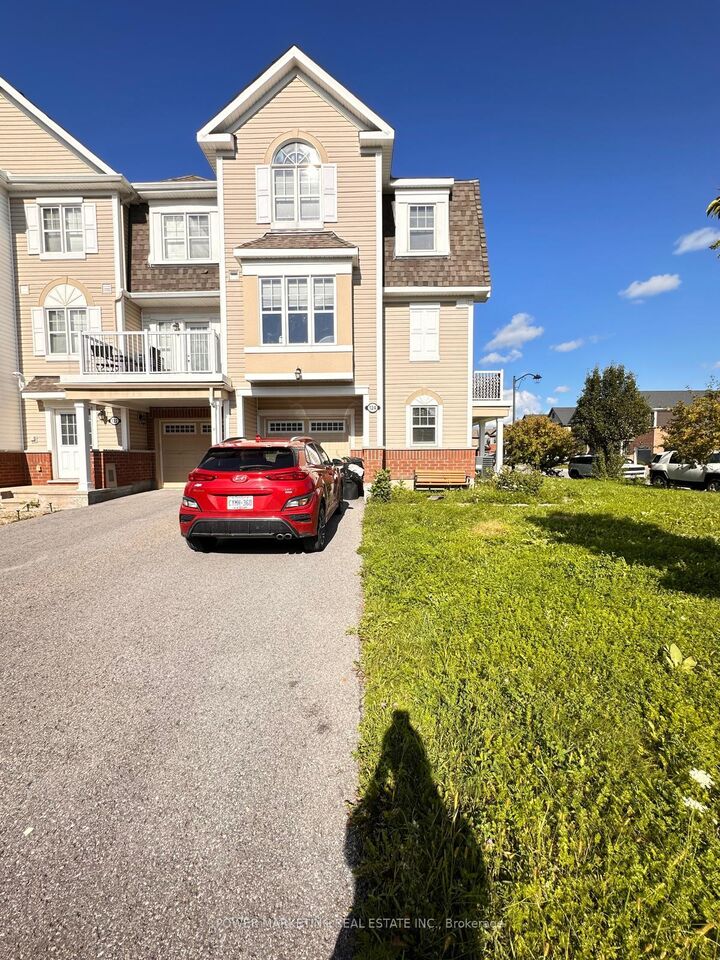 Property Photo:  124 Helenium Lane  ON K4A 1C6 