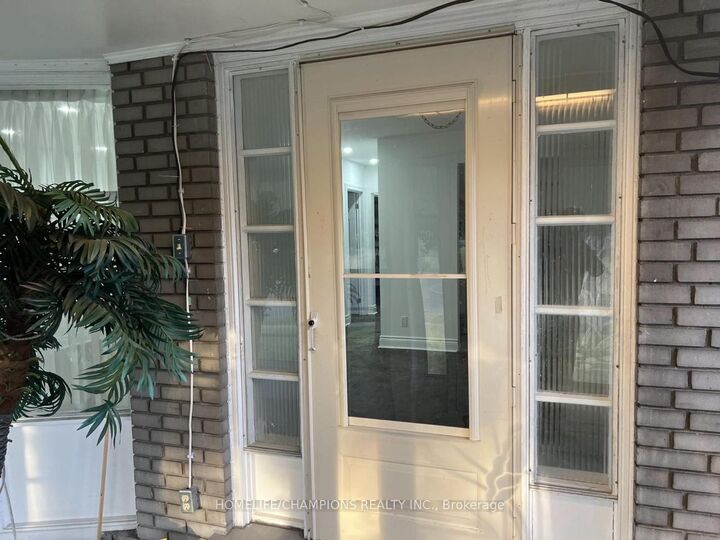 Property Photo: 365 Bellamy Road N ON M1H 1G1