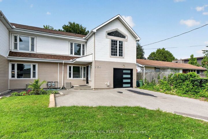 Property Photo: 986 Laporte Street ON K1J 7B4