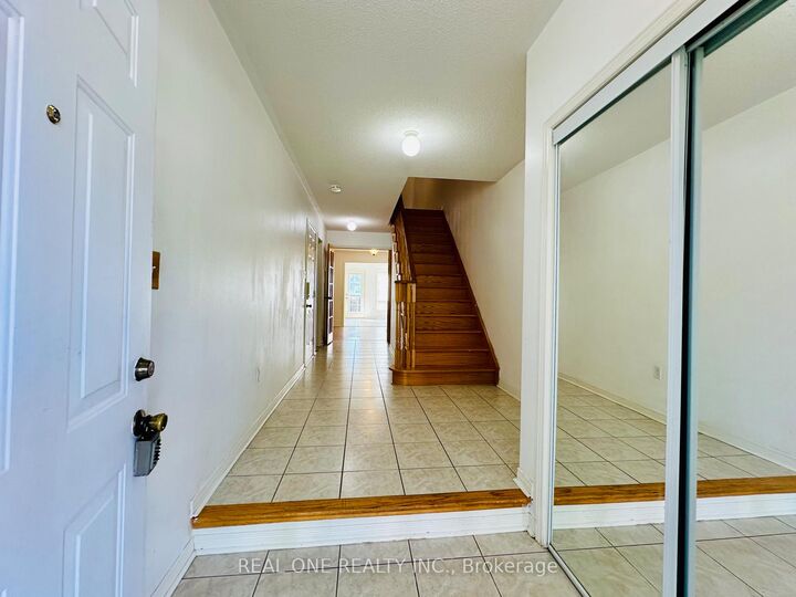 Property Photo: 104 Revelstoke Crescent ON L4B 4T4