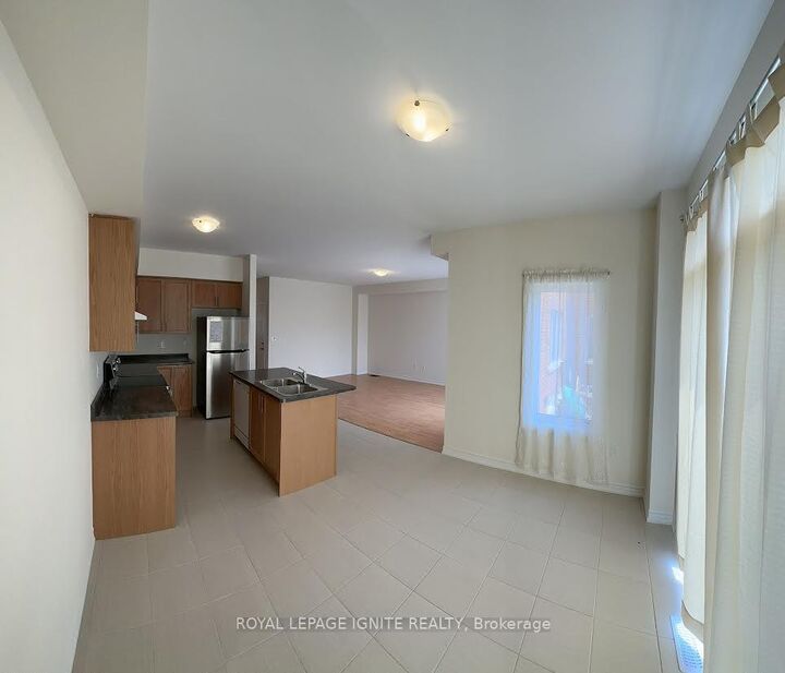 Property Photo:  25 Jack Potts Way  ON L1E 0E8 