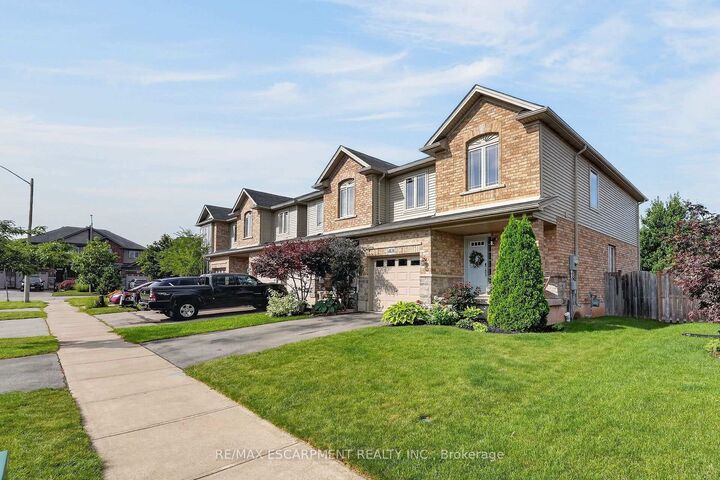 Property Photo: 4838 Adam Court ON L3J 1M5