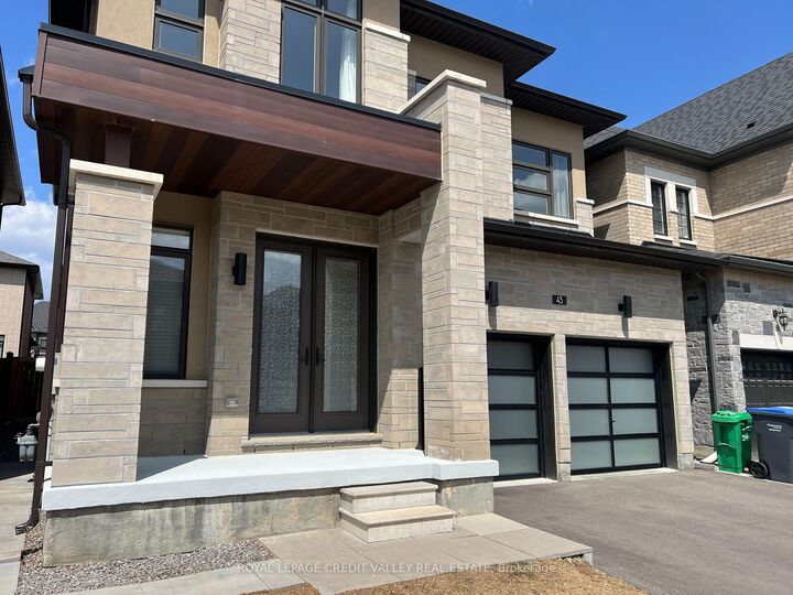Property Photo: 45 Kessler Drive ON L6R 4E7