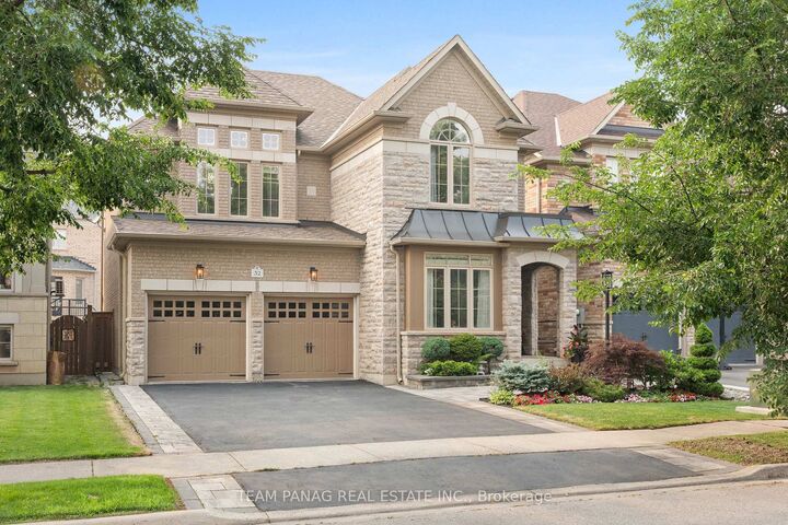 Property Photo: 32 Impulse Circle ON L6X 0X9