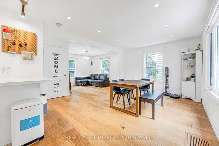 Property Photo: 121 Hearst Circle ON M6M 2V4
