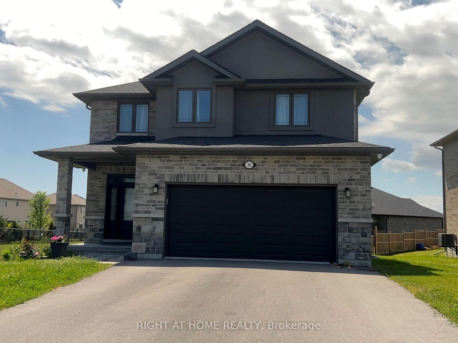 Property Photo: 14 Mountain Ash Drive ON K8N 0E3