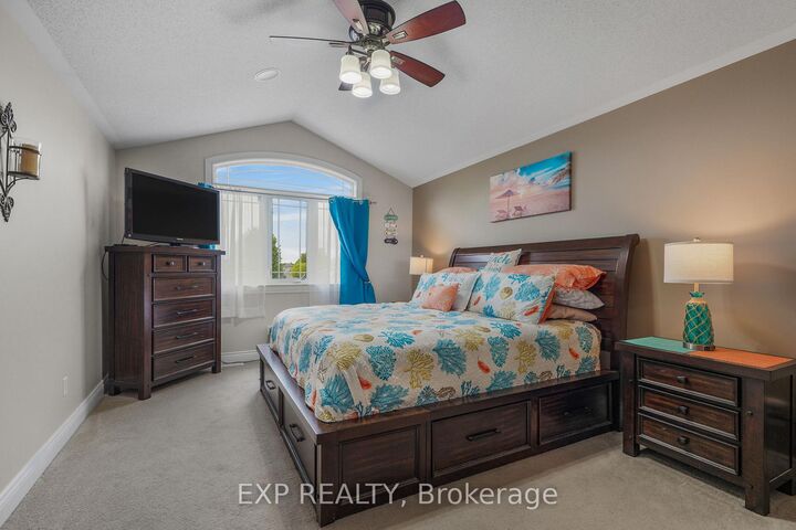 Property Photo: 224 Topaze Crescent ON K4K 0E4