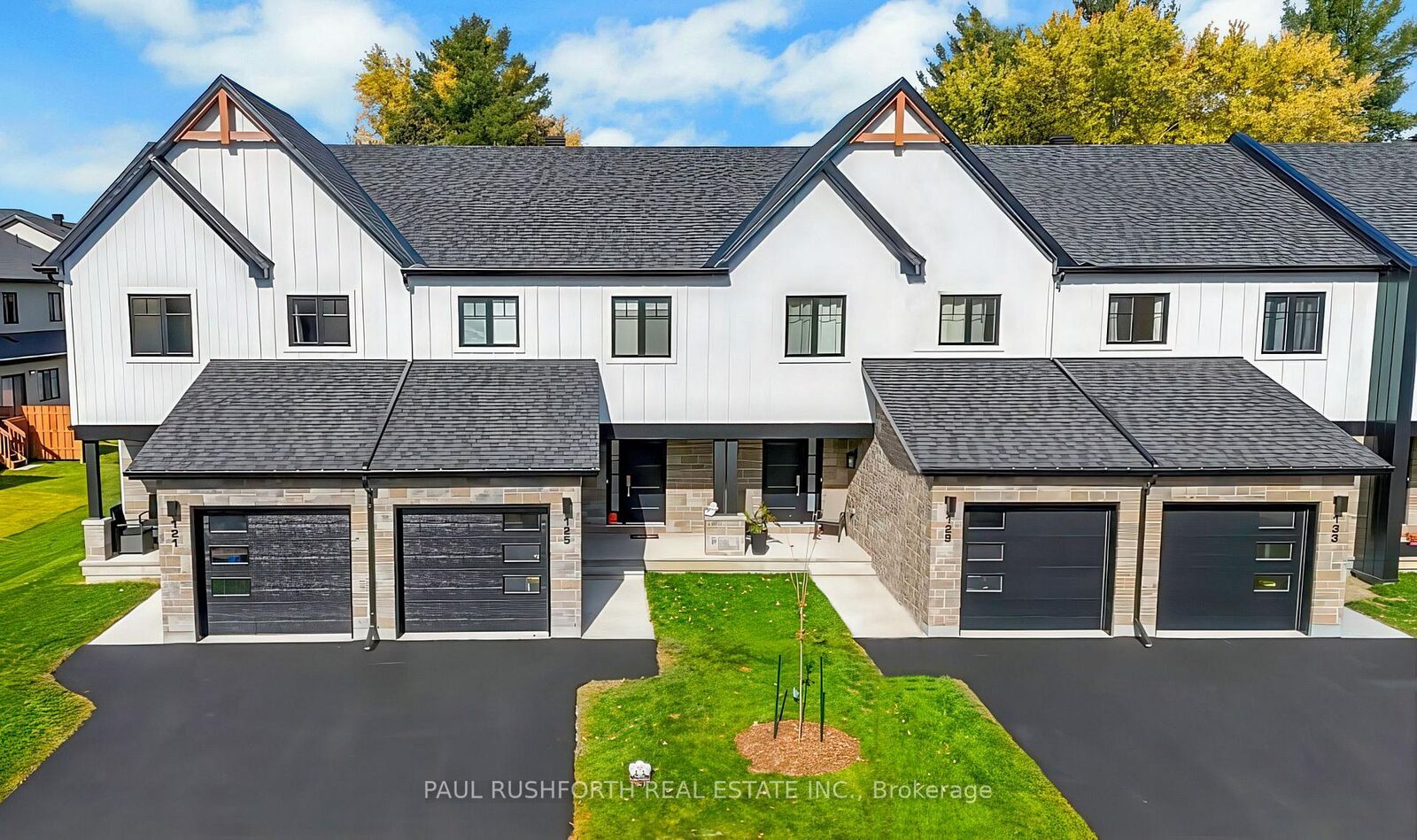 Property Photo: 273 Peacock Drive ON K4R 0A1