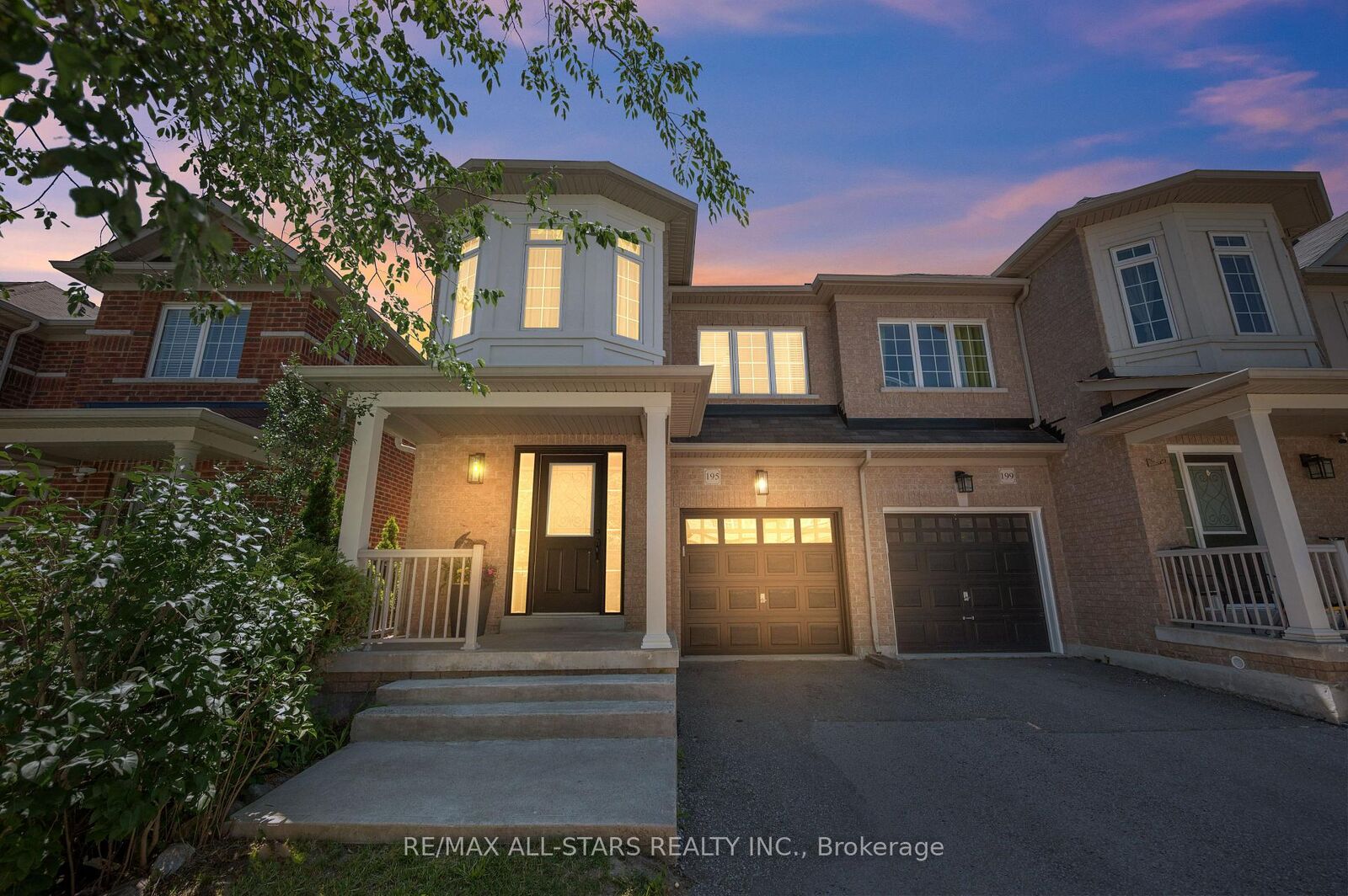 Property Photo: 195 Richard Underhill Avenue ON L4A 0Z4