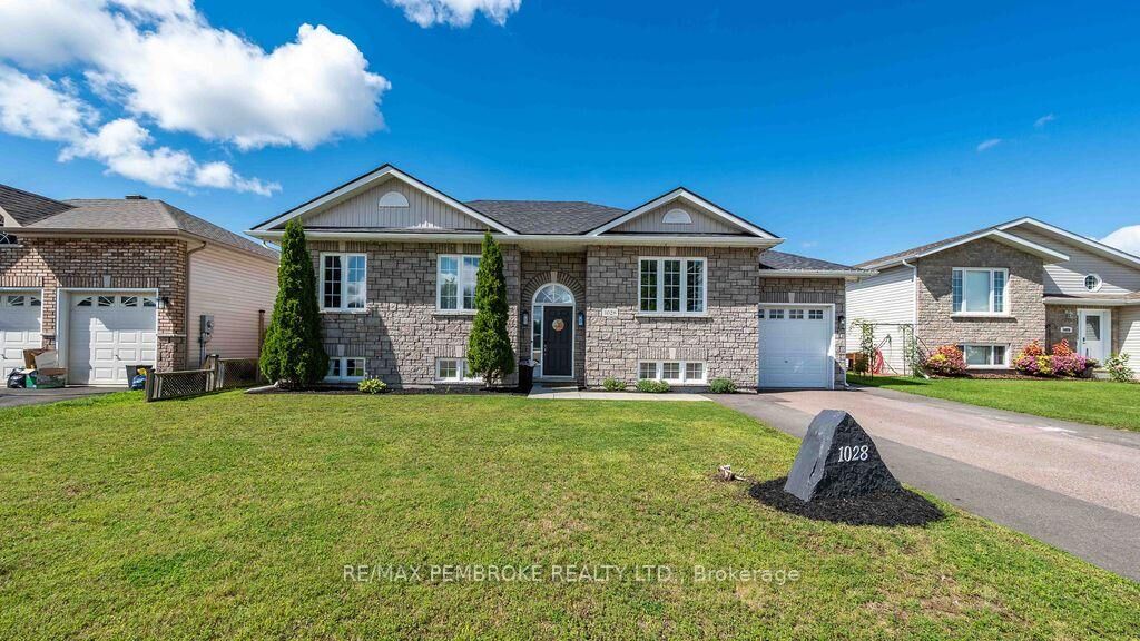 Property Photo: 1028 Limestone Trail ON K8H 0A6