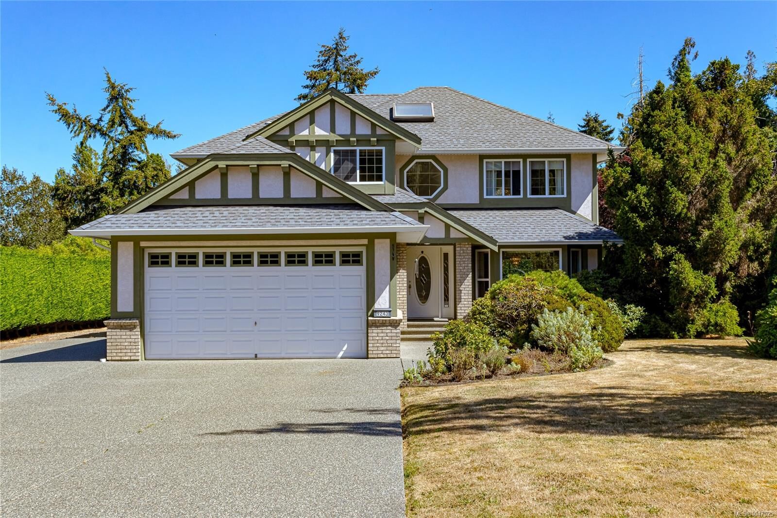 Property Photo: 9243 Mainwaring Rd BC V8L 1J9