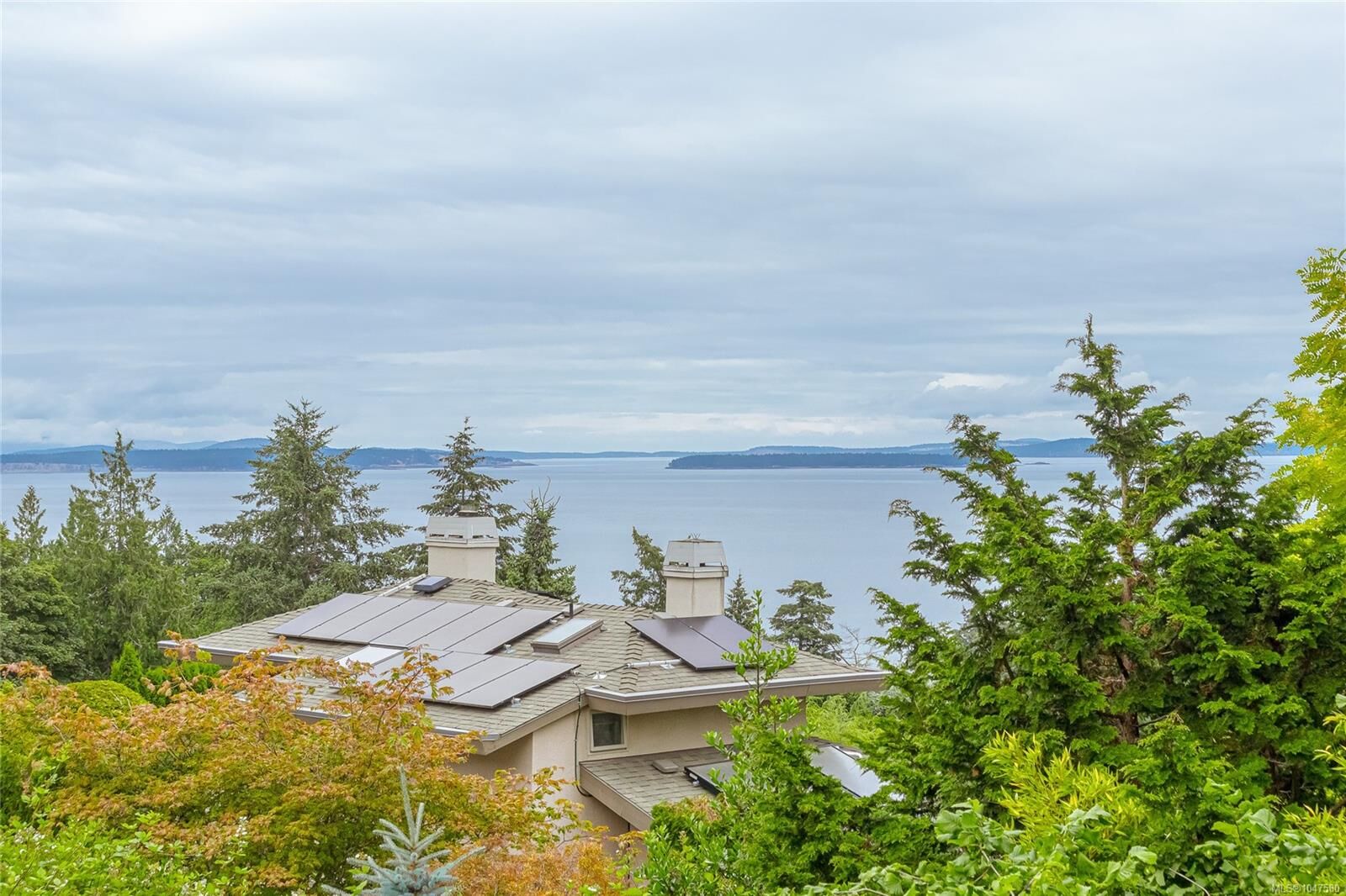 Property Photo: 951 Seamist Rise BC V8Y 2B3