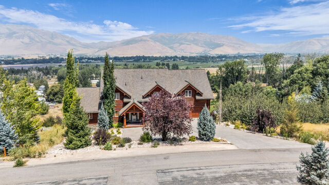 Property Photo:  6704 E 1100 S  UT 84317 