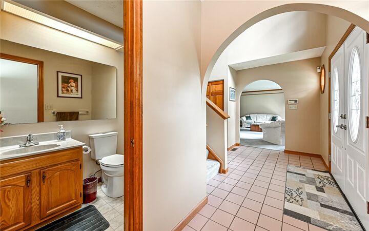 Property Photo: 4847 Shamrogue Ct PA 15101