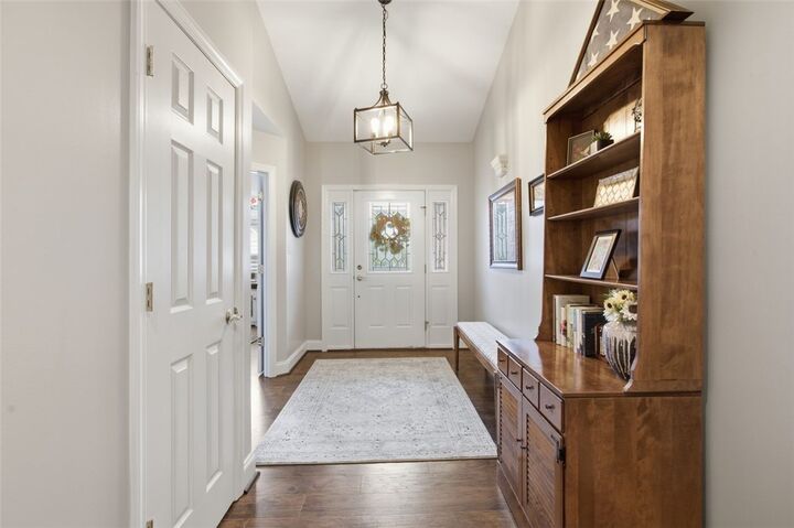 Property Photo: 1018 Saddleclub Drive PA 15317