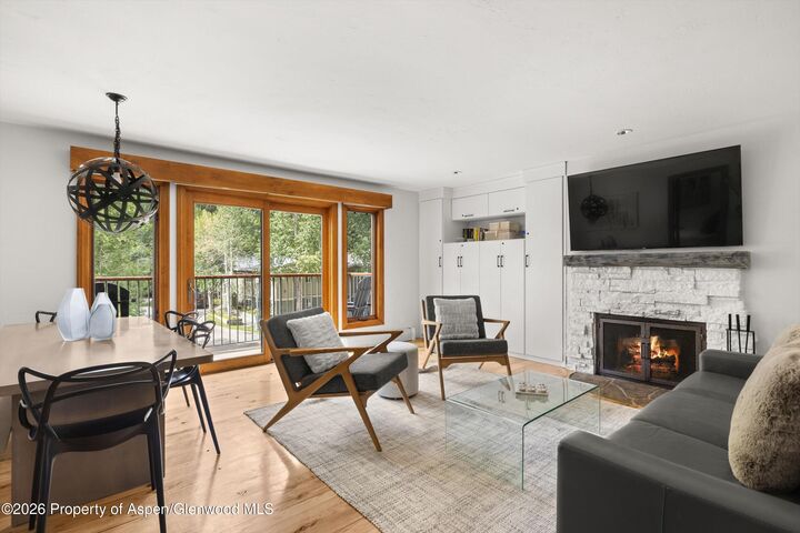 Property Photo: 1020 E Durant Avenue 301 CO 81611