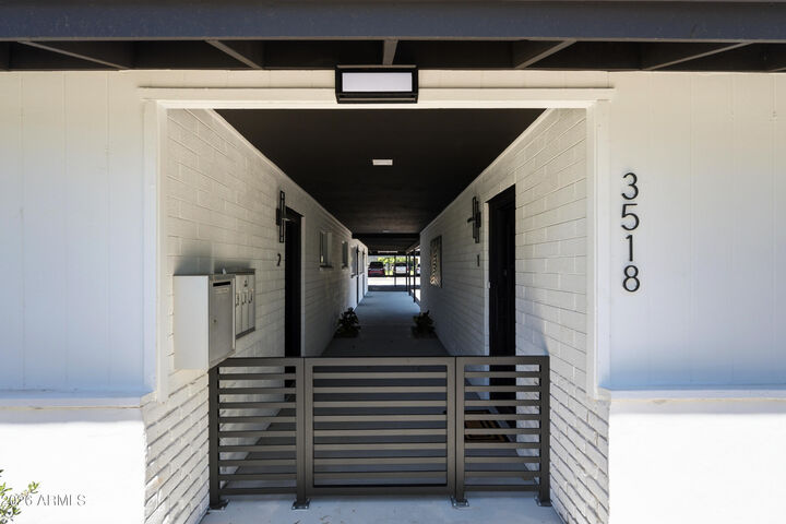 Property Photo:  3518 E Montecito Avenue 4  AZ 85018 