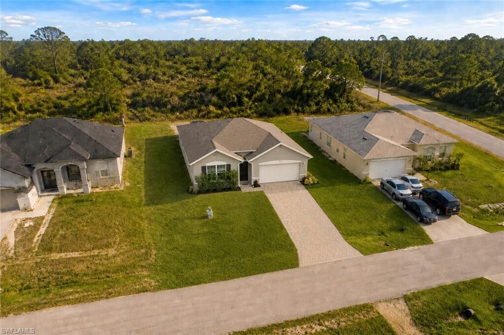Property Photo: 4202 13th St SW FL 33976