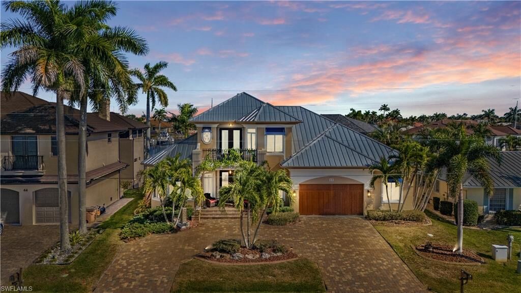 Property Photo:  48 Colony Point Dr  FL 33950 