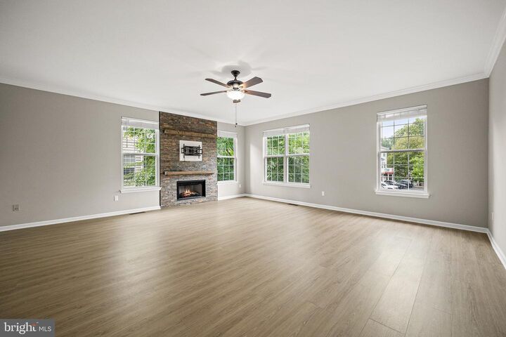 Property Photo: 24 Cameron Court Condo 24 PA 19468