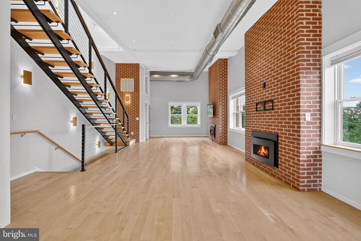 Property Photo:  1620 15th Street NW 3  DC 20009 