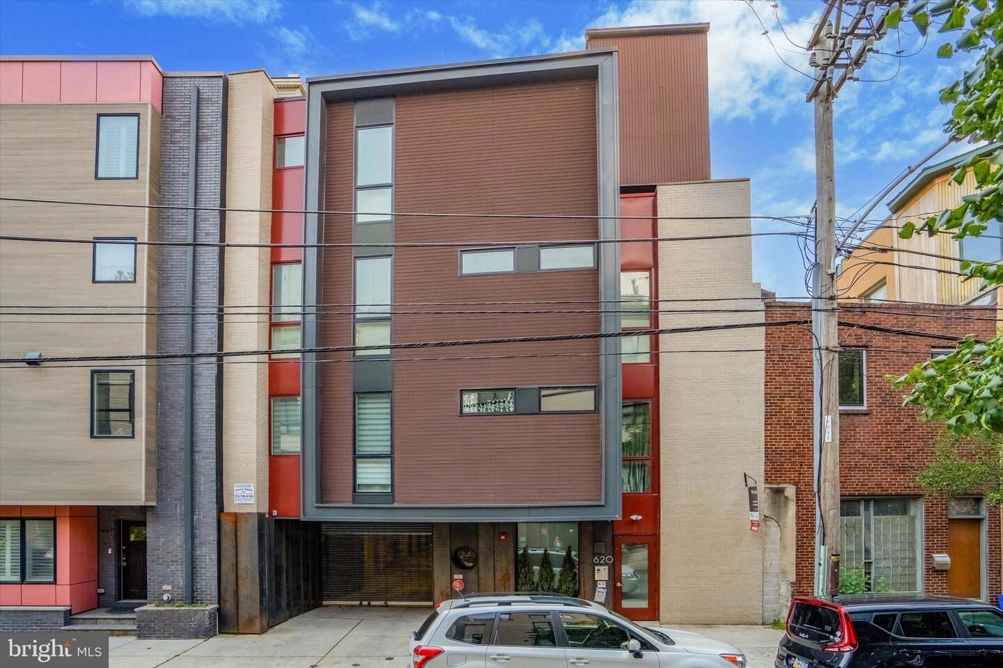Property Photo:  620 N 3rd Street 4B  PA 19123 