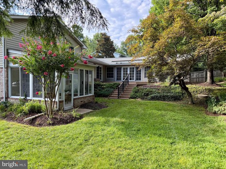 Property Photo:  359 Preswick Way  MD 21146 