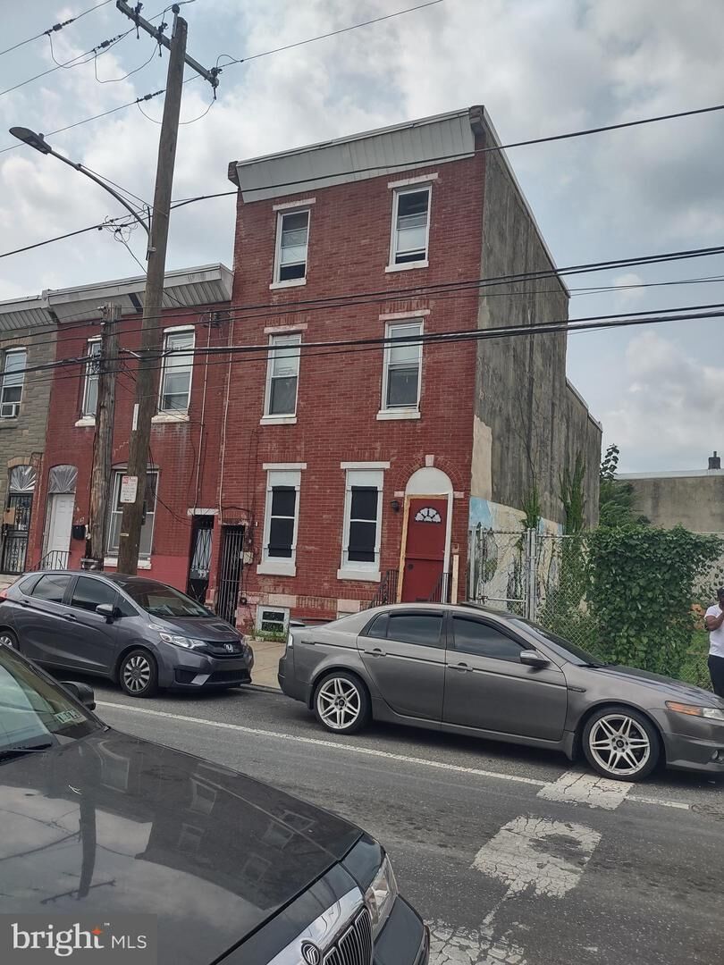 Property Photo:  3114 Emerald Street  PA 19134 