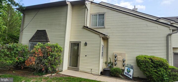 Property Photo: 82 Chatham Court NJ 08520