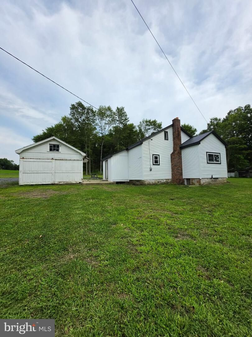 Property Photo: 1703 Ferguson Valley PA 17051
