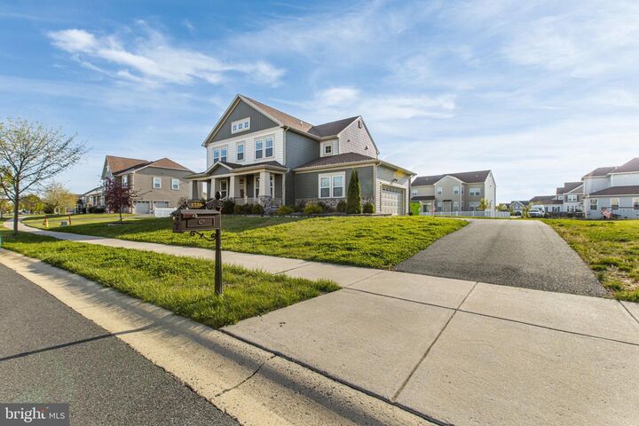 Property Photo:  1756 Michelangelo Drive  DE 19709 