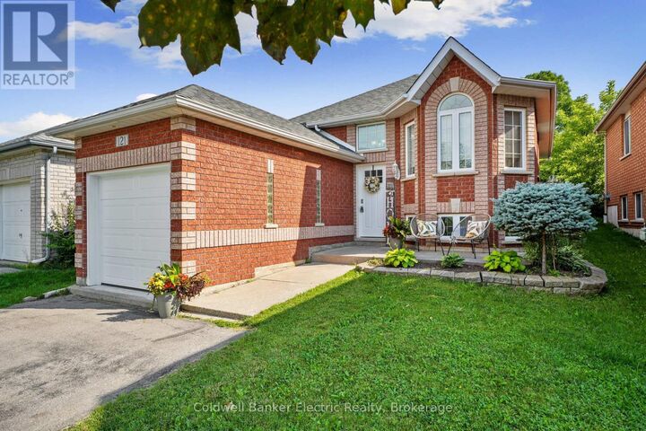 Property Photo:  121 Haden Avenue  ON K9H 7P6 