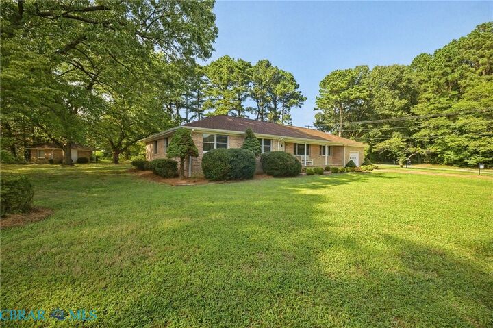 Property Photo: 364 Oak Point Road VA 23076