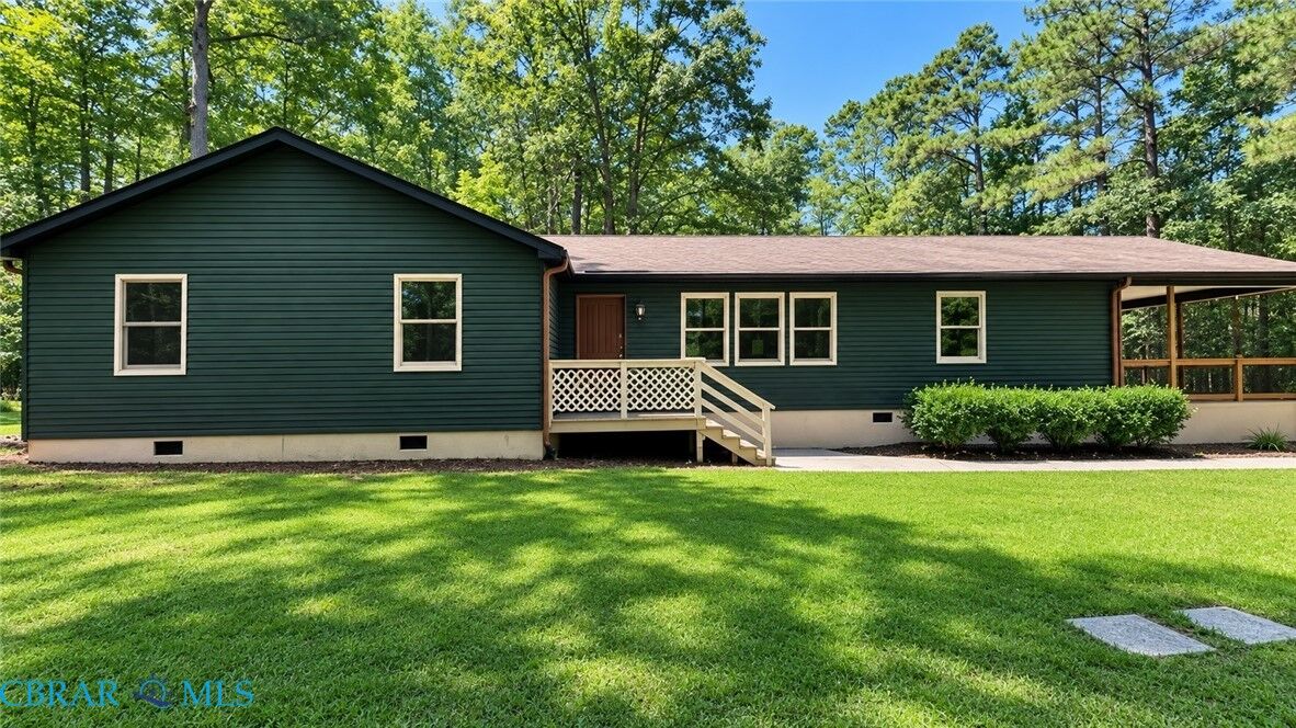Property Photo: 3876 Owl Trap Road VA 23061
