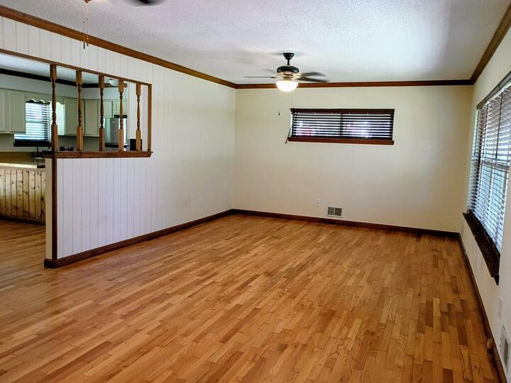 Property Photo:  609 4th Avenue S  GA 30705 