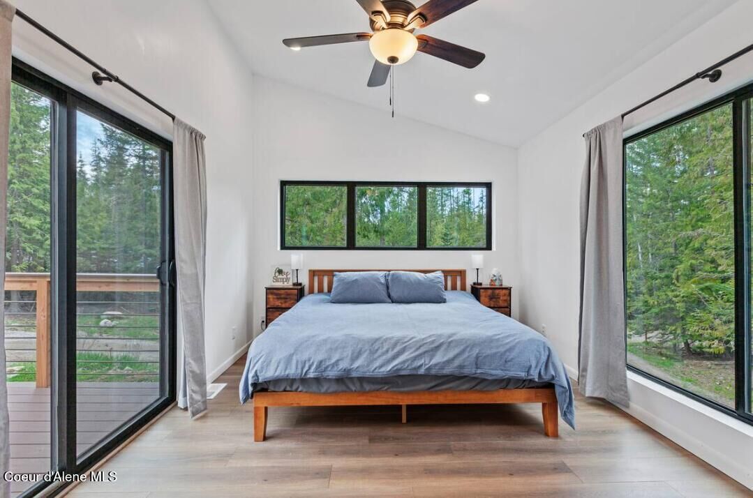 Property Photo:  260 Fry Creek Rd  ID 83860 