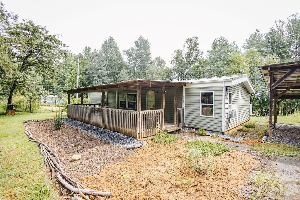 Property Photo:  3099 Harmony Grove Road  NC 28761 