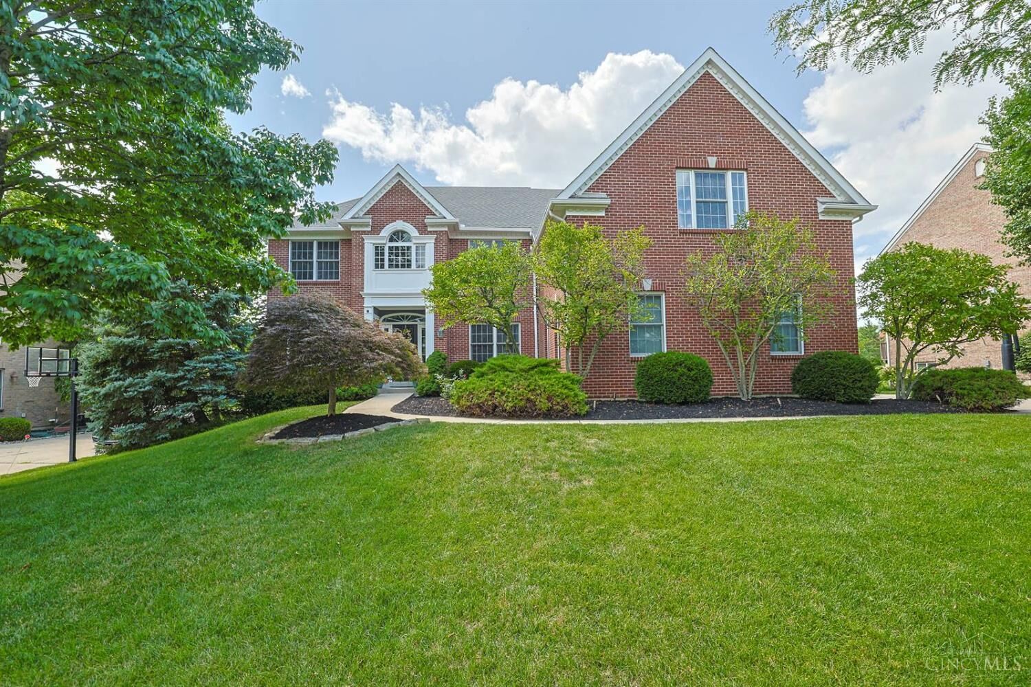 Property Photo:  5143 Whispering Springs Road  OH 45040 