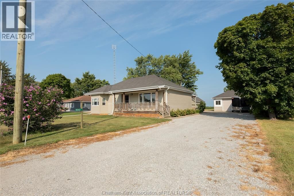 Property Photo:  8543 Middle Line  ON N0P 1G0 