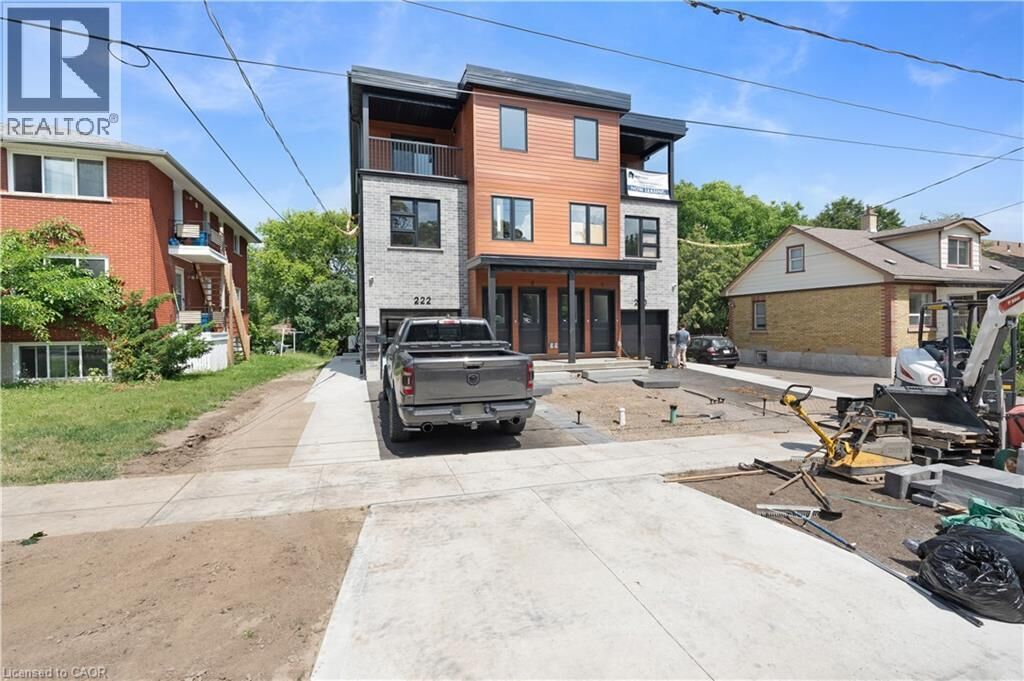 Property Photo: 220 Heiman Street 3 ON N2M 3M3