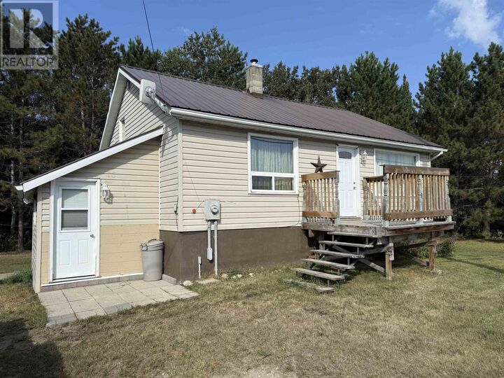 78 Armstrong St — photo 1