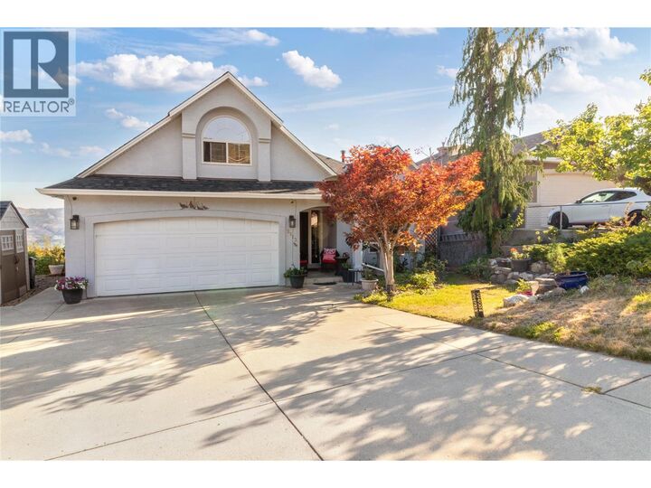 Property Photo:  2613 Copper Ridge Drive  BC V4T 2M8 